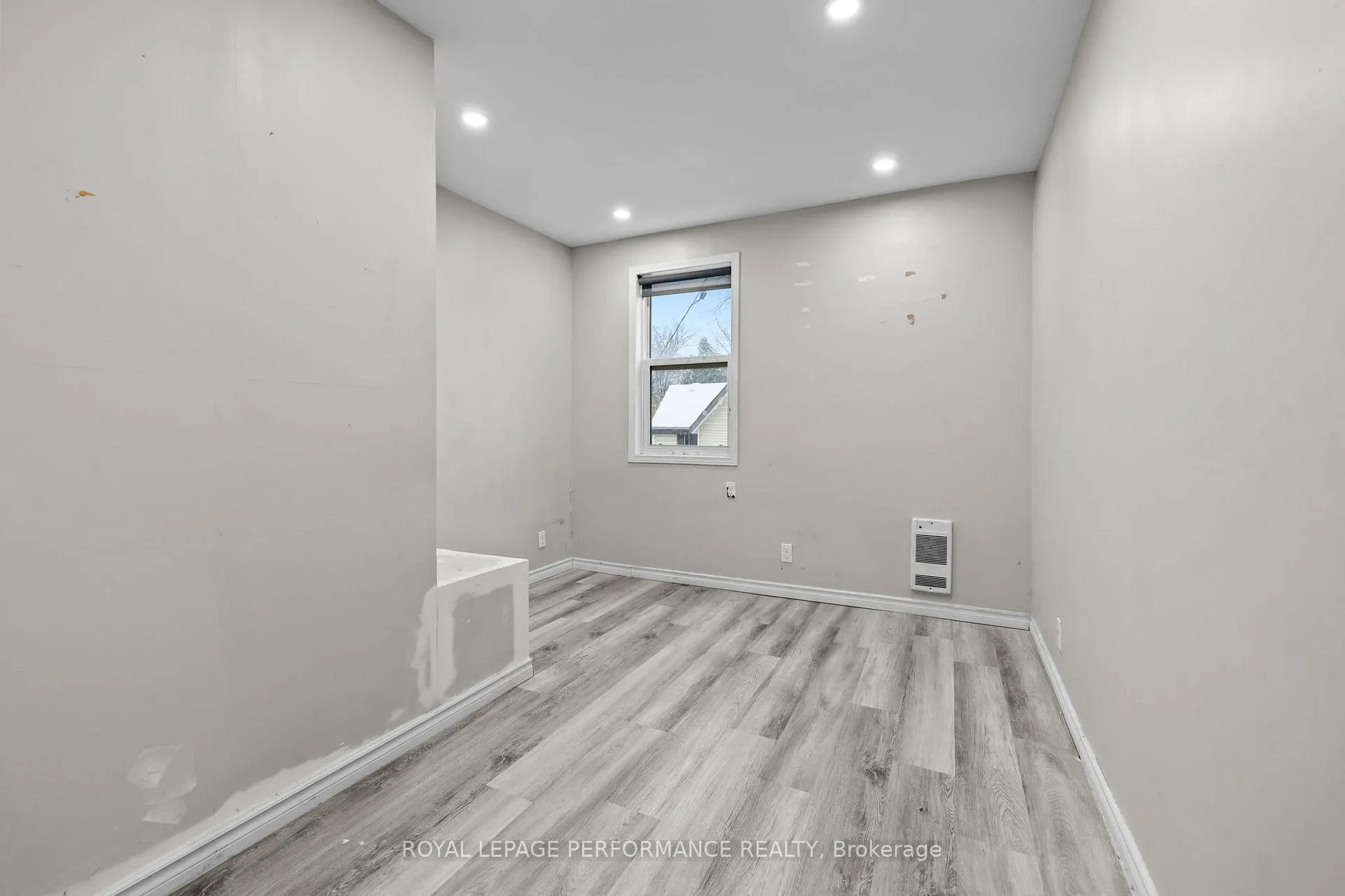 Photo 23 of 267 Lalemant Street, Ottawa, Vanier — HOMEH