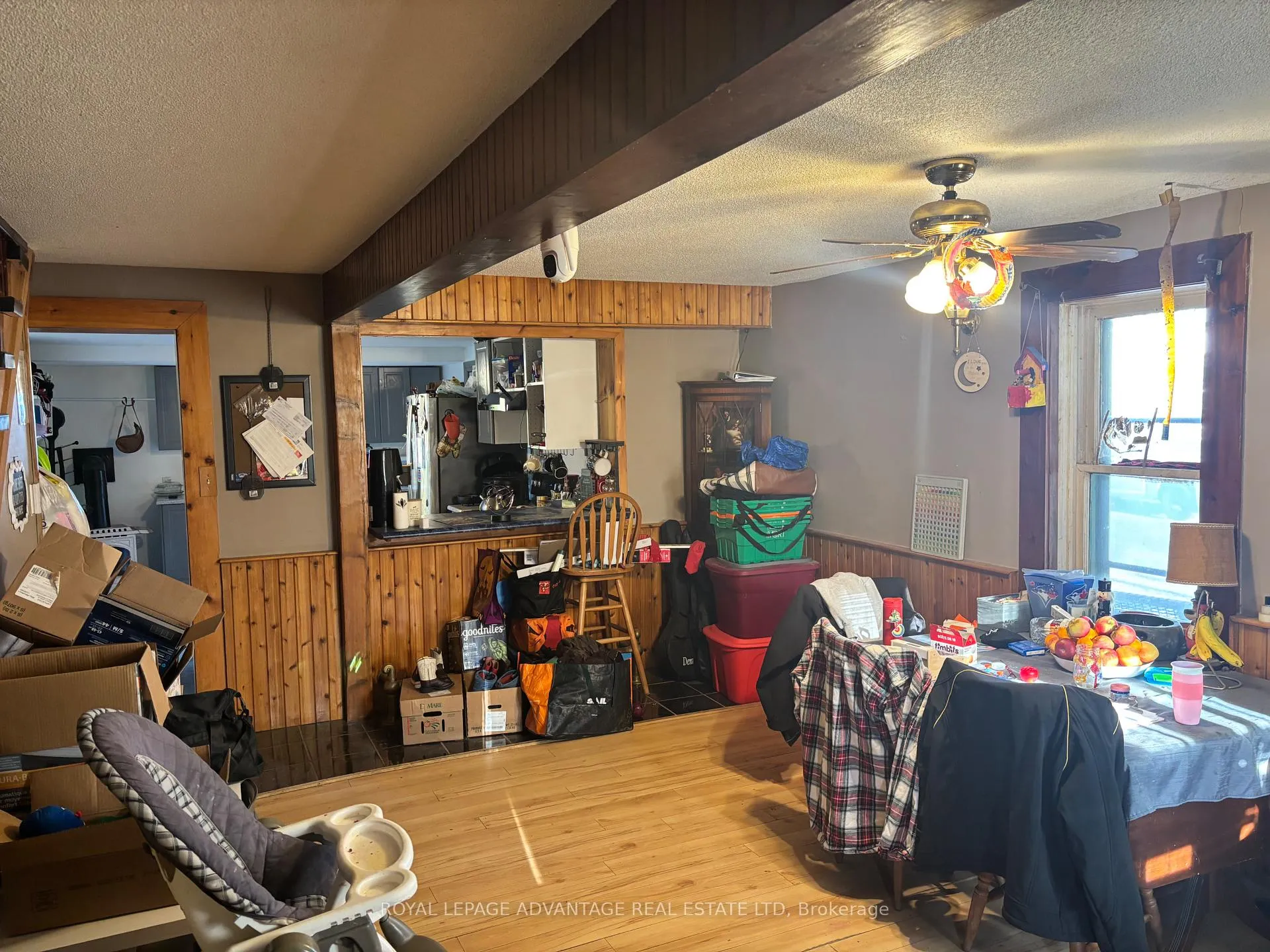 Photo 12 of 73 Alice Street, Smiths Falls — HOMEH