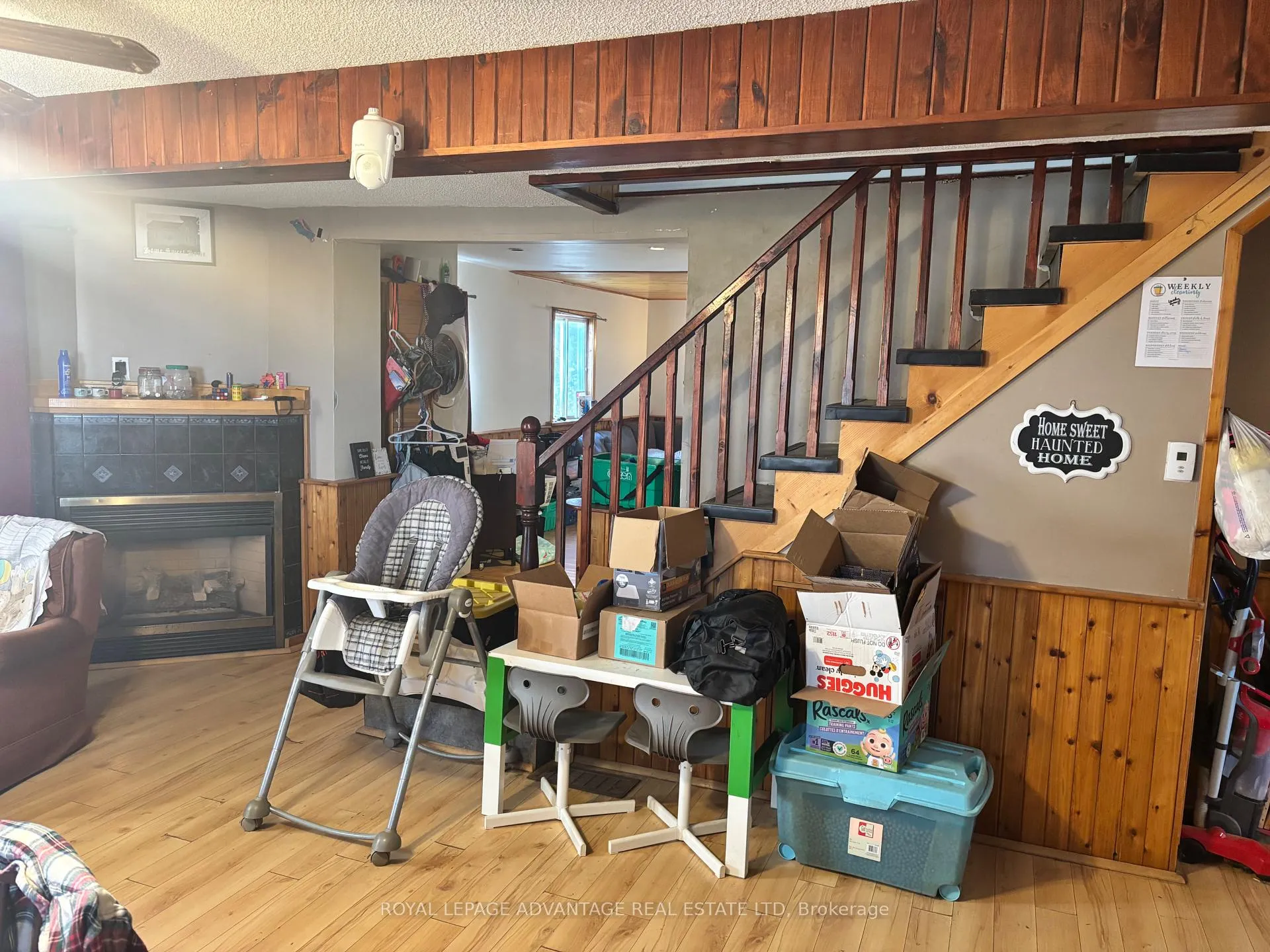 Photo 13 of 73 Alice Street, Smiths Falls — HOMEH