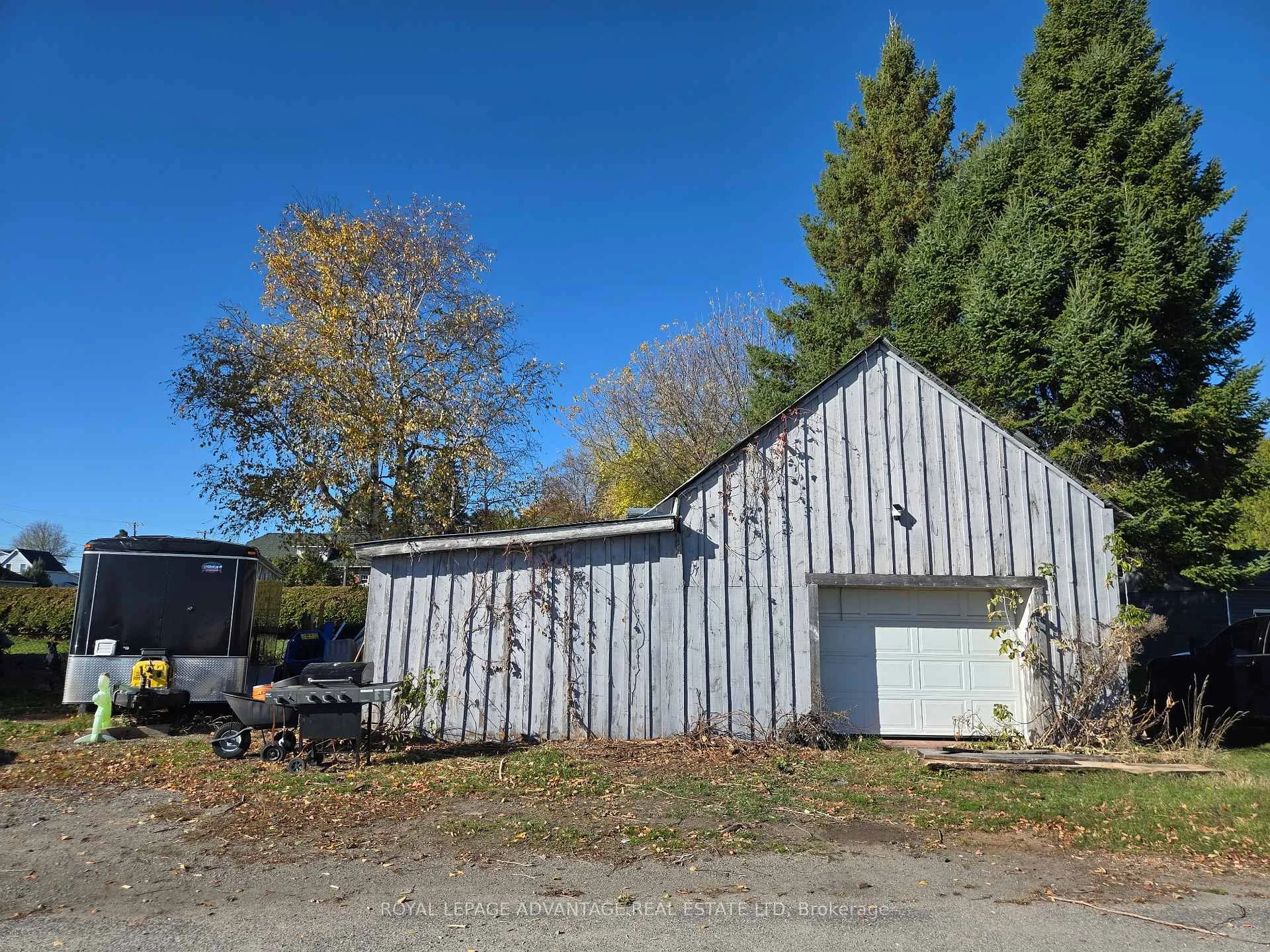 Photo 24 of 73 Alice Street, Smiths Falls — HOMEH