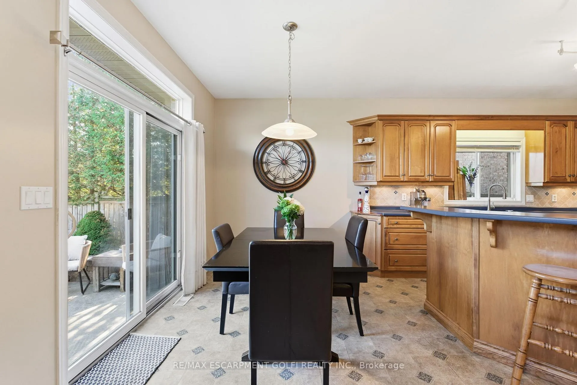 Photo 7 of 81 Timber Creek Crescent, Pelham, Fonthill — HOMEH