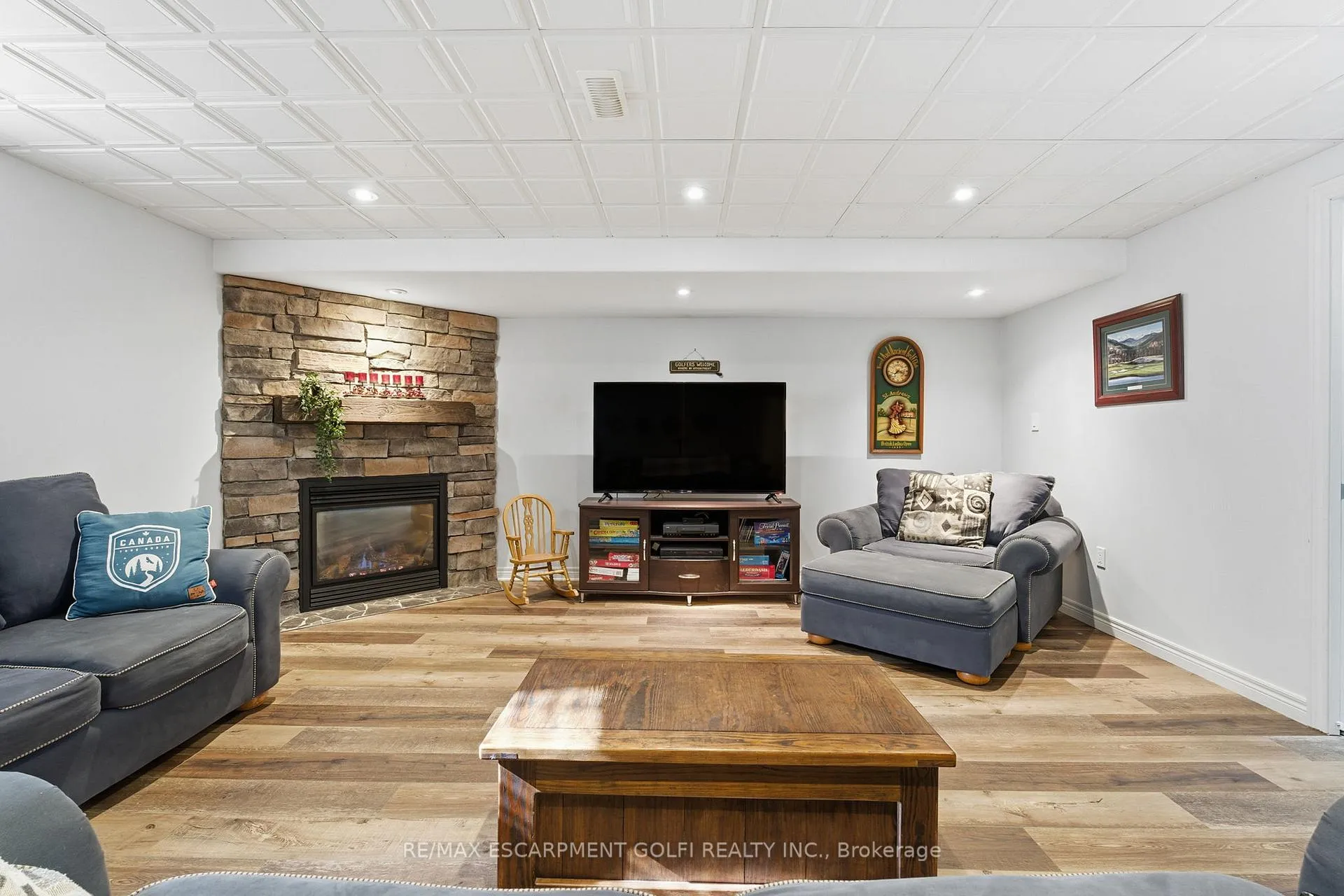 Photo 23 of 81 Timber Creek Crescent, Pelham, Fonthill — HOMEH