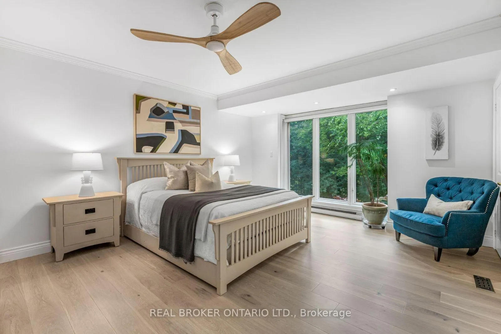 Photo 28 of 937 Montgomery Drive, Hamilton, Ancaster — HOMEH