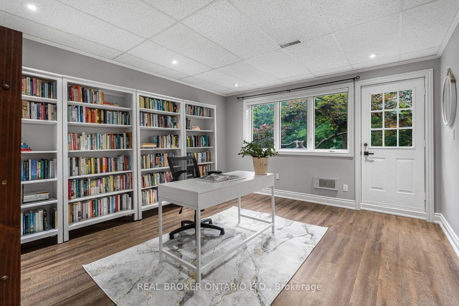 Photo 31 of 937 Montgomery Drive, Hamilton, Ancaster — HOMEH