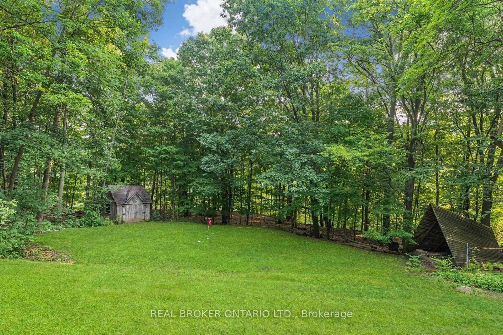 Photo 36 of 937 Montgomery Drive, Hamilton, Ancaster — HOMEH