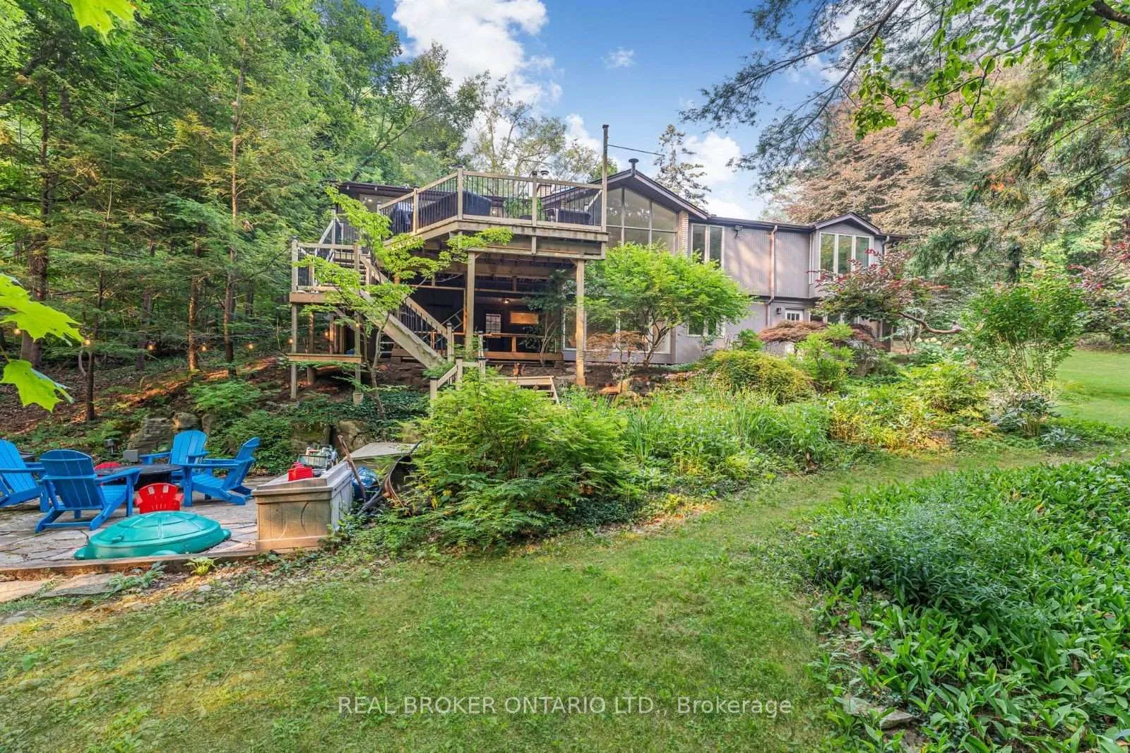 Photo 38 of 937 Montgomery Drive, Hamilton, Ancaster — HOMEH