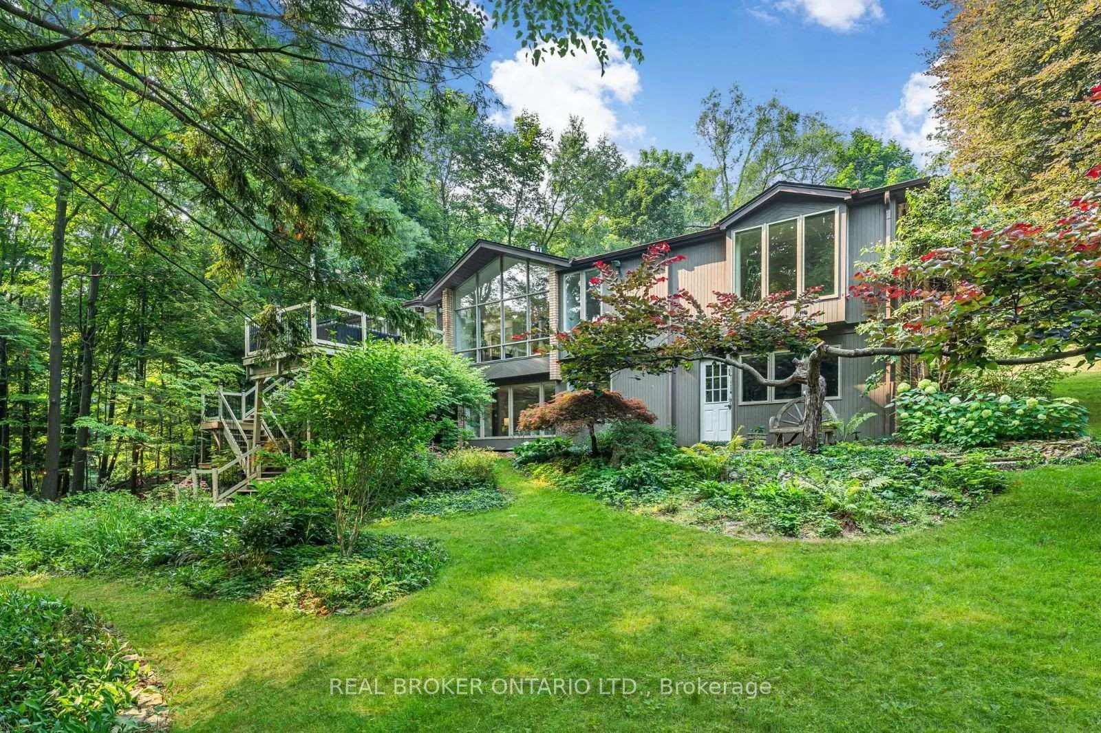 Photo 42 of 937 Montgomery Drive, Hamilton, Ancaster — HOMEH