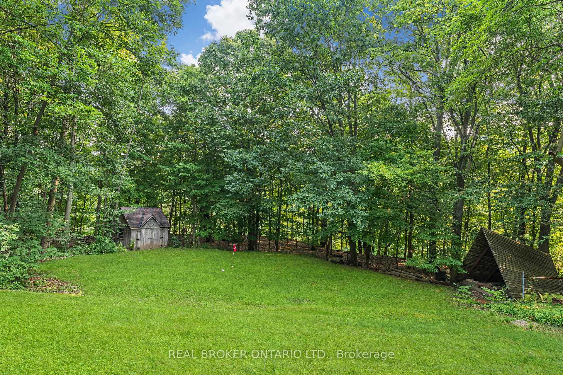 Photo 47 of 937 Montgomery Drive, Hamilton, Ancaster — HOMEH