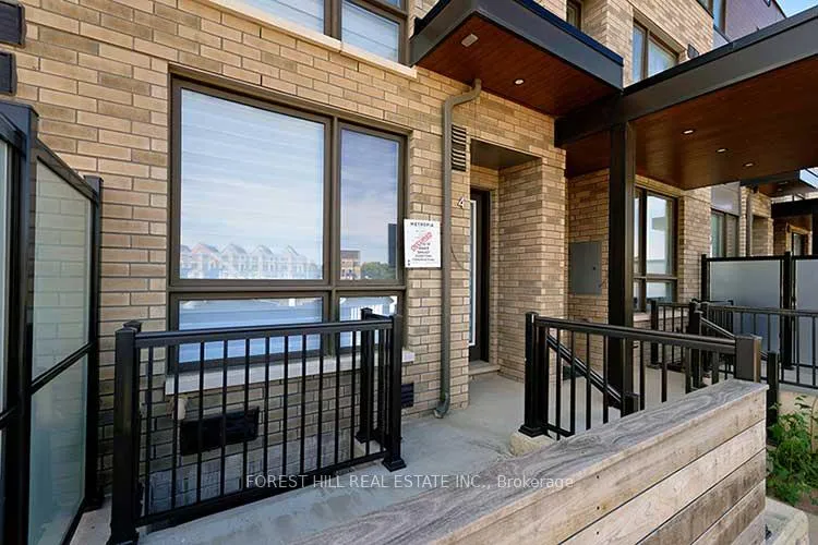 Photo 3 of 4 Deep Roots Terrace, Toronto, Englemount-Lawrence — HOMEH