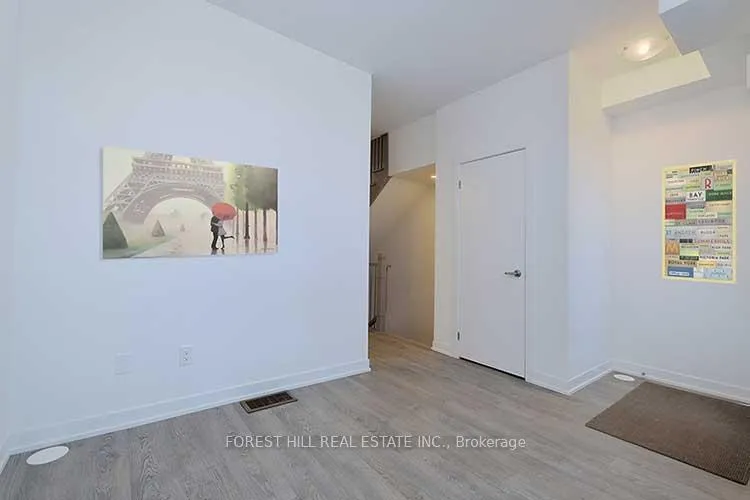 Photo 15 of 4 Deep Roots Terrace, Toronto, Englemount-Lawrence — HOMEH