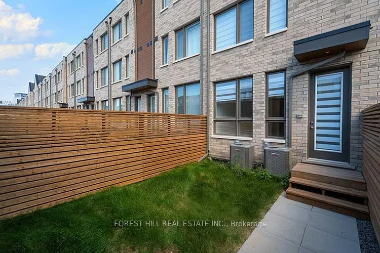 Photo 38 of 4 Deep Roots Terrace, Toronto, Englemount-Lawrence — HOMEH