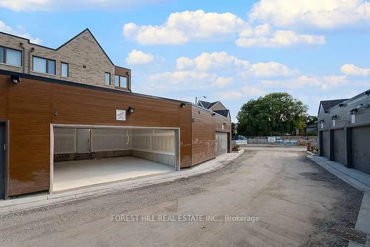 Photo 44 of 4 Deep Roots Terrace, Toronto, Englemount-Lawrence — HOMEH