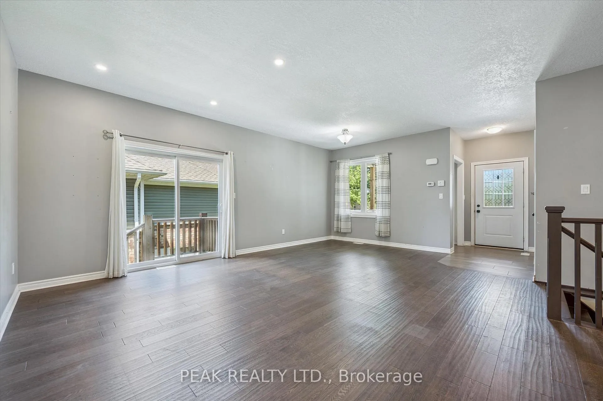 Photo 7 of 22 Ann Street S, Minto — HOMEH