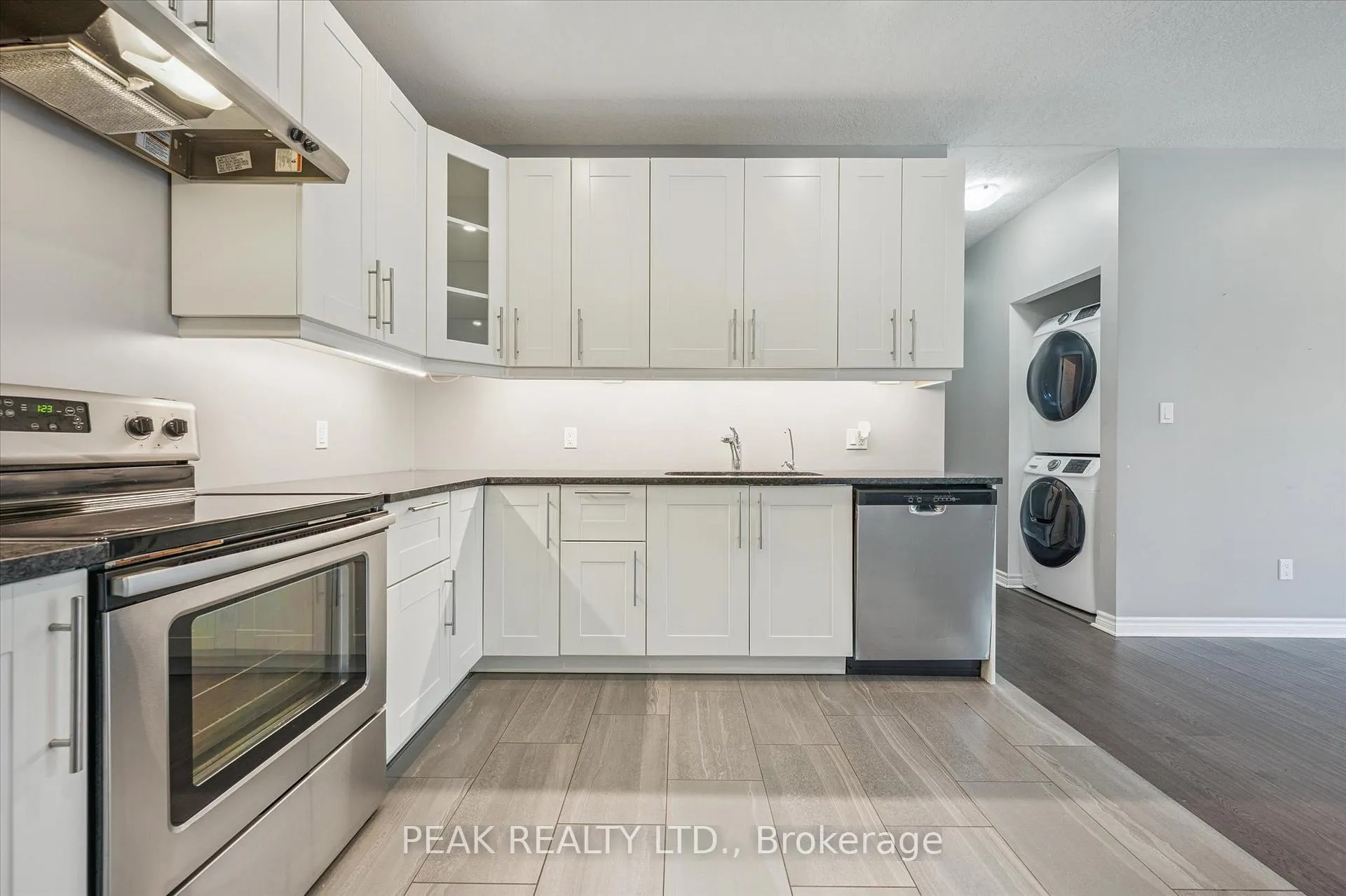 Photo 13 of 22 Ann Street S, Minto — HOMEH