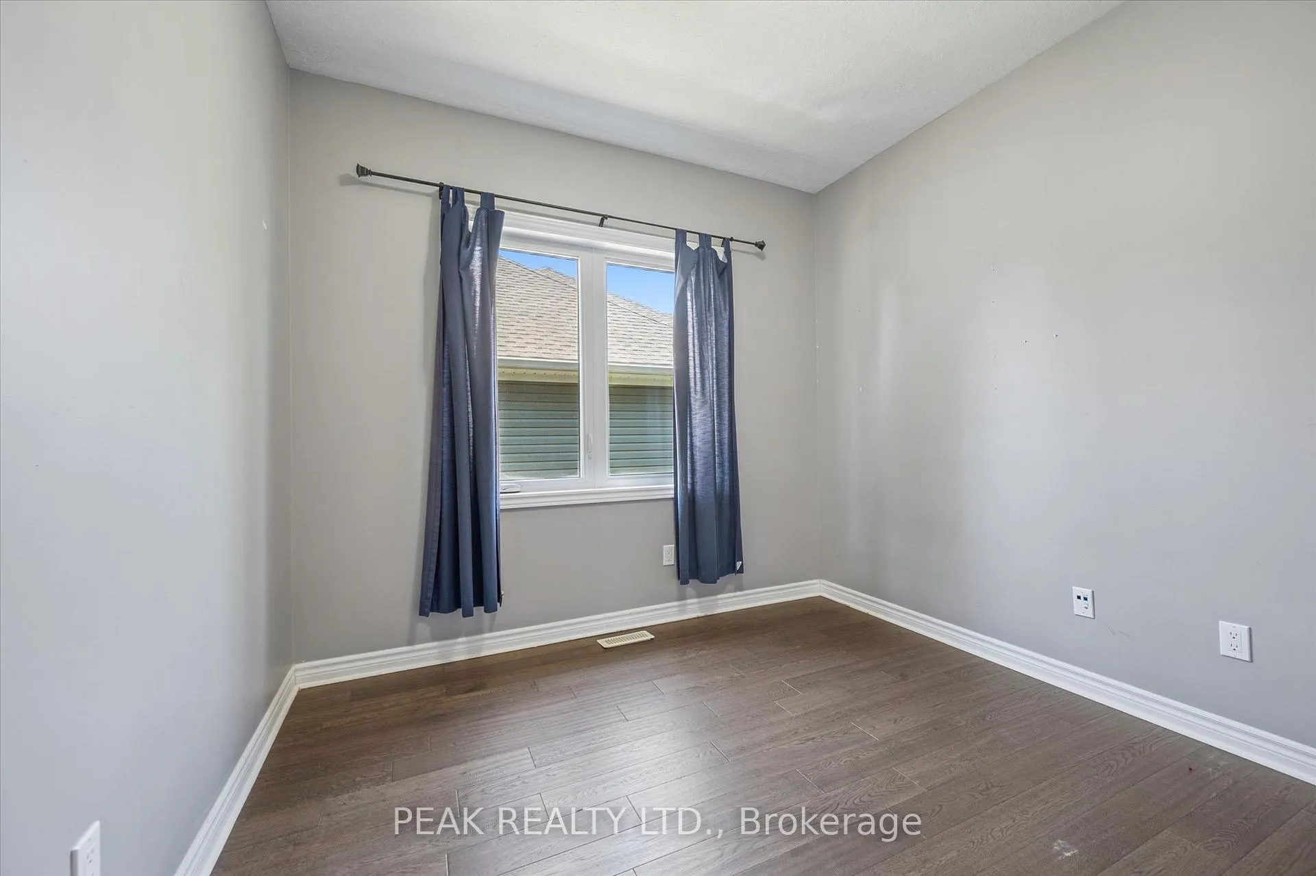 Photo 18 of 22 Ann Street S, Minto — HOMEH