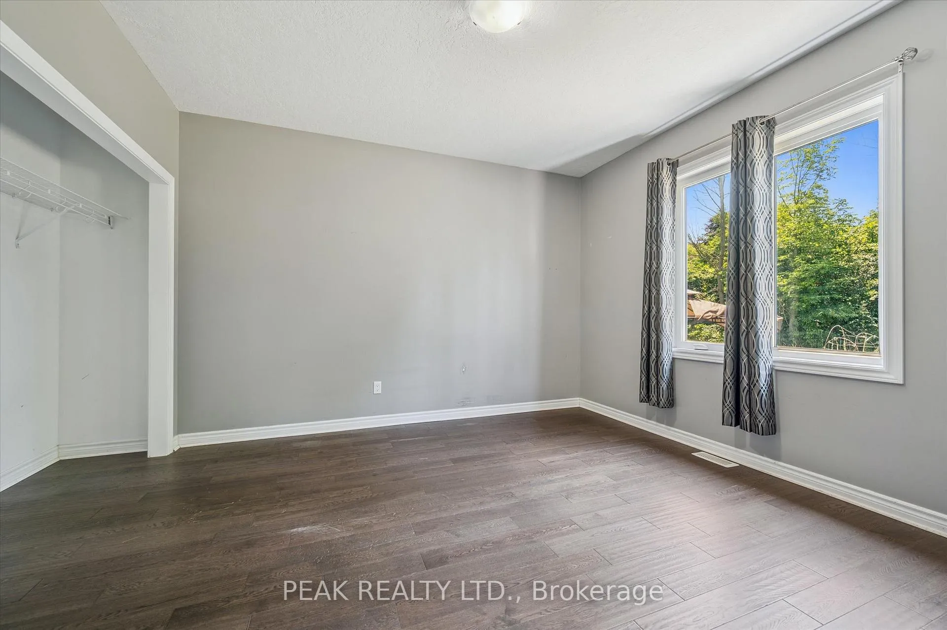Photo 23 of 22 Ann Street S, Minto — HOMEH