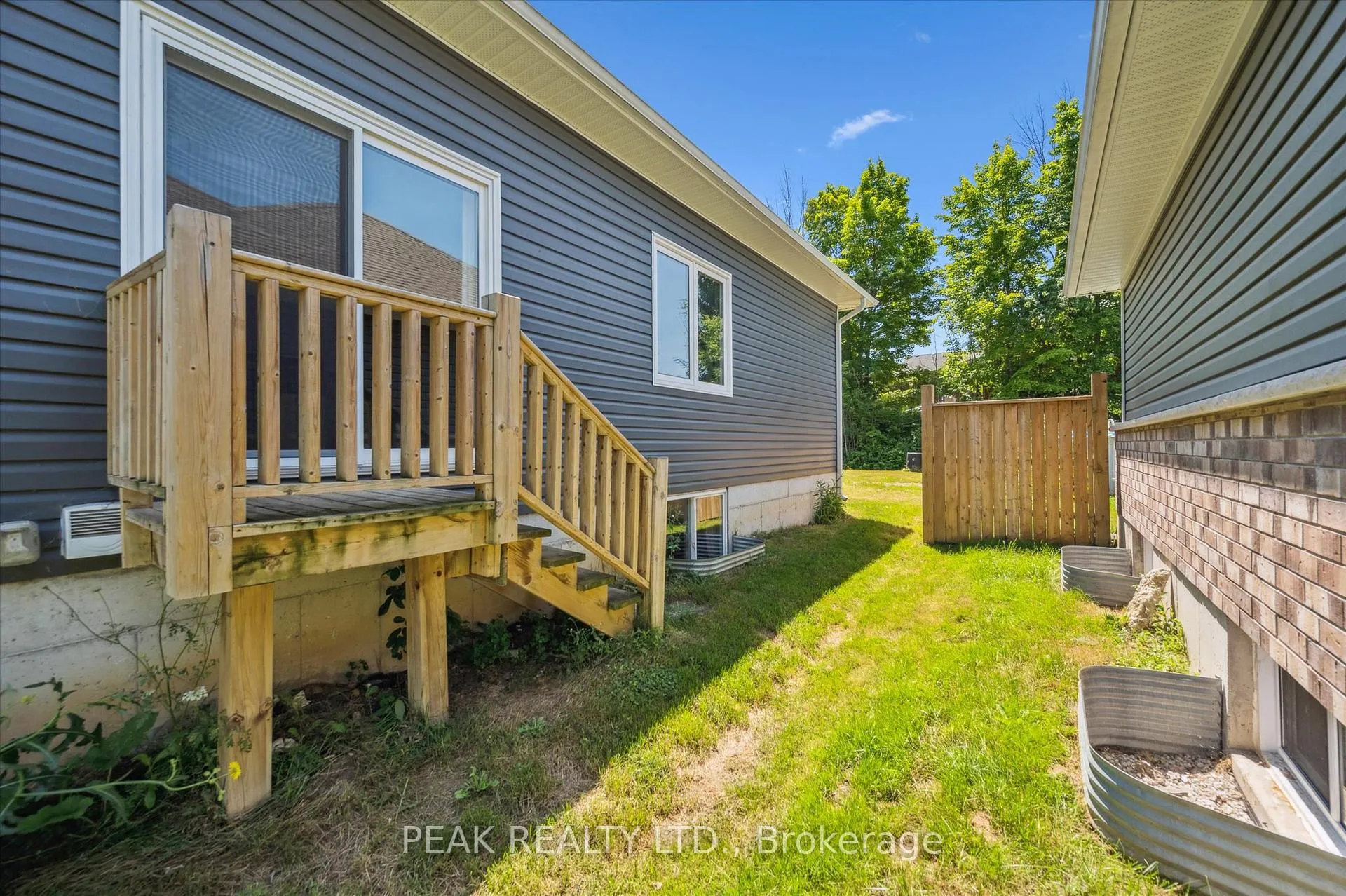 Photo 33 of 22 Ann Street S, Minto — HOMEH