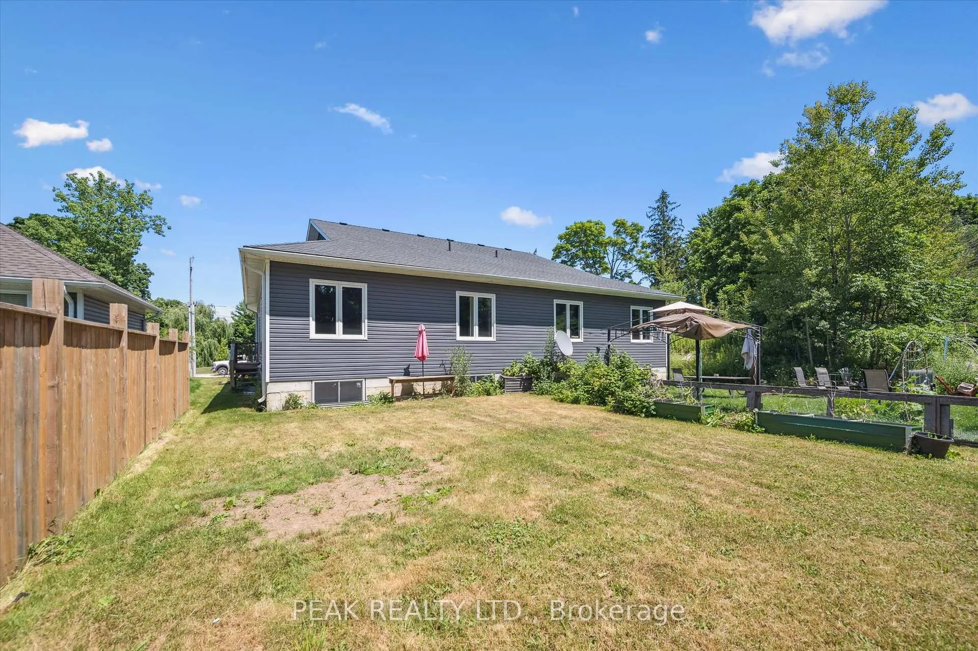 Photo 34 of 22 Ann Street S, Minto — HOMEH