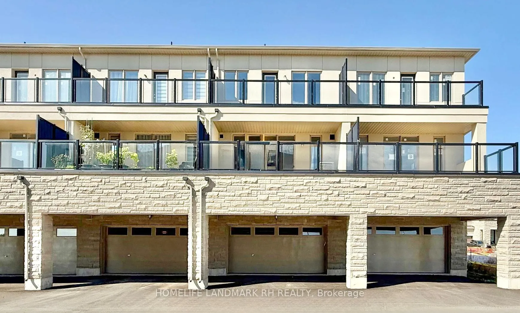 Front of 7 Lucy Pick Avenue