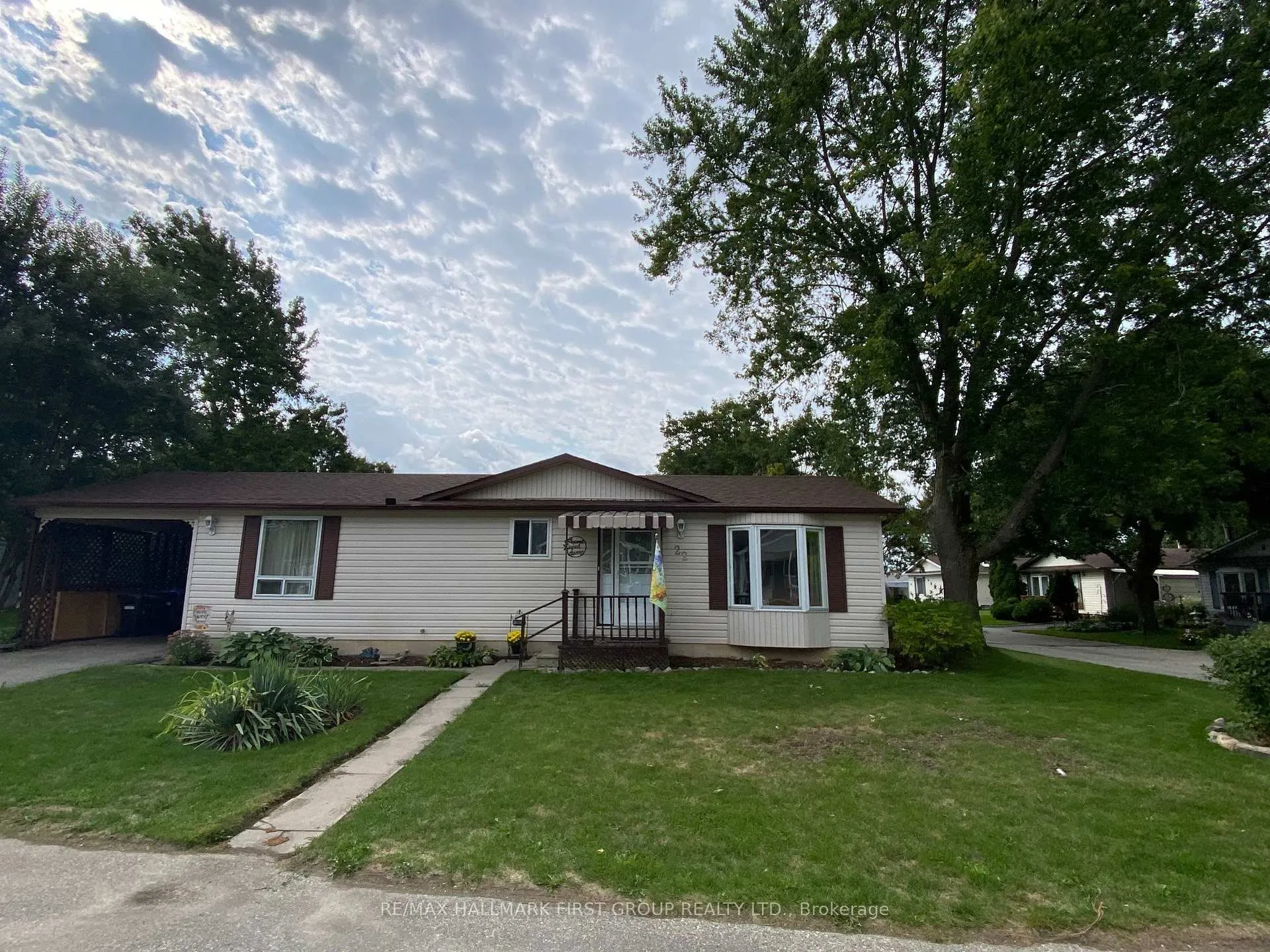 Front of 22 Briarwood Place