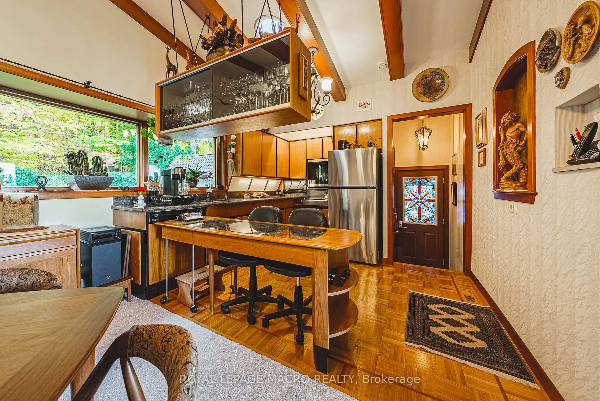 Photo 14 of 36 Maple Drive, Hamilton, Stoney Creek — HOMEH
