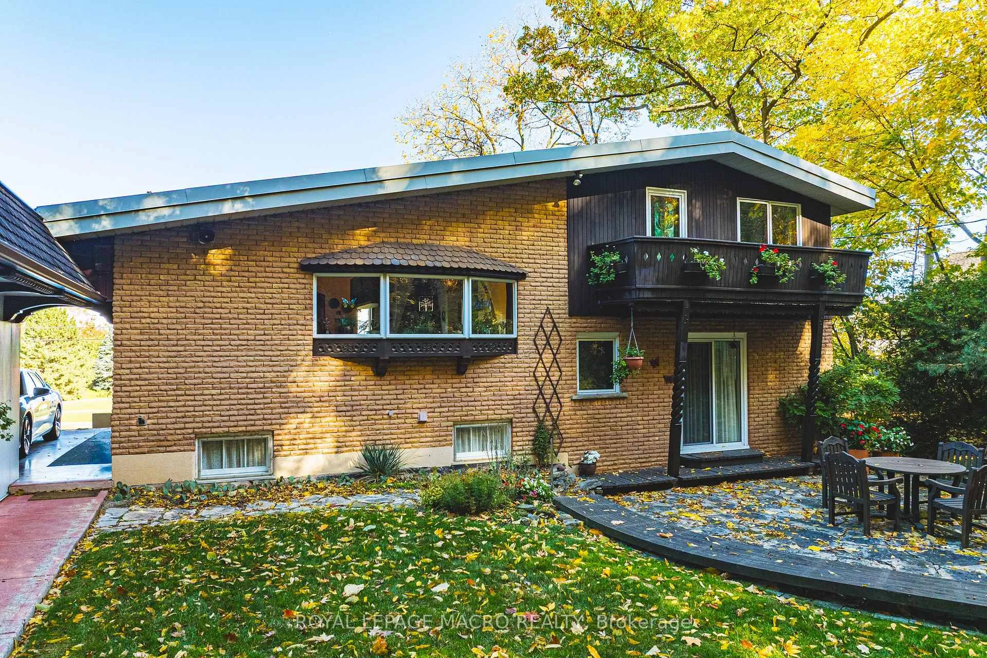 Photo 26 of 36 Maple Drive, Hamilton, Stoney Creek — HOMEH