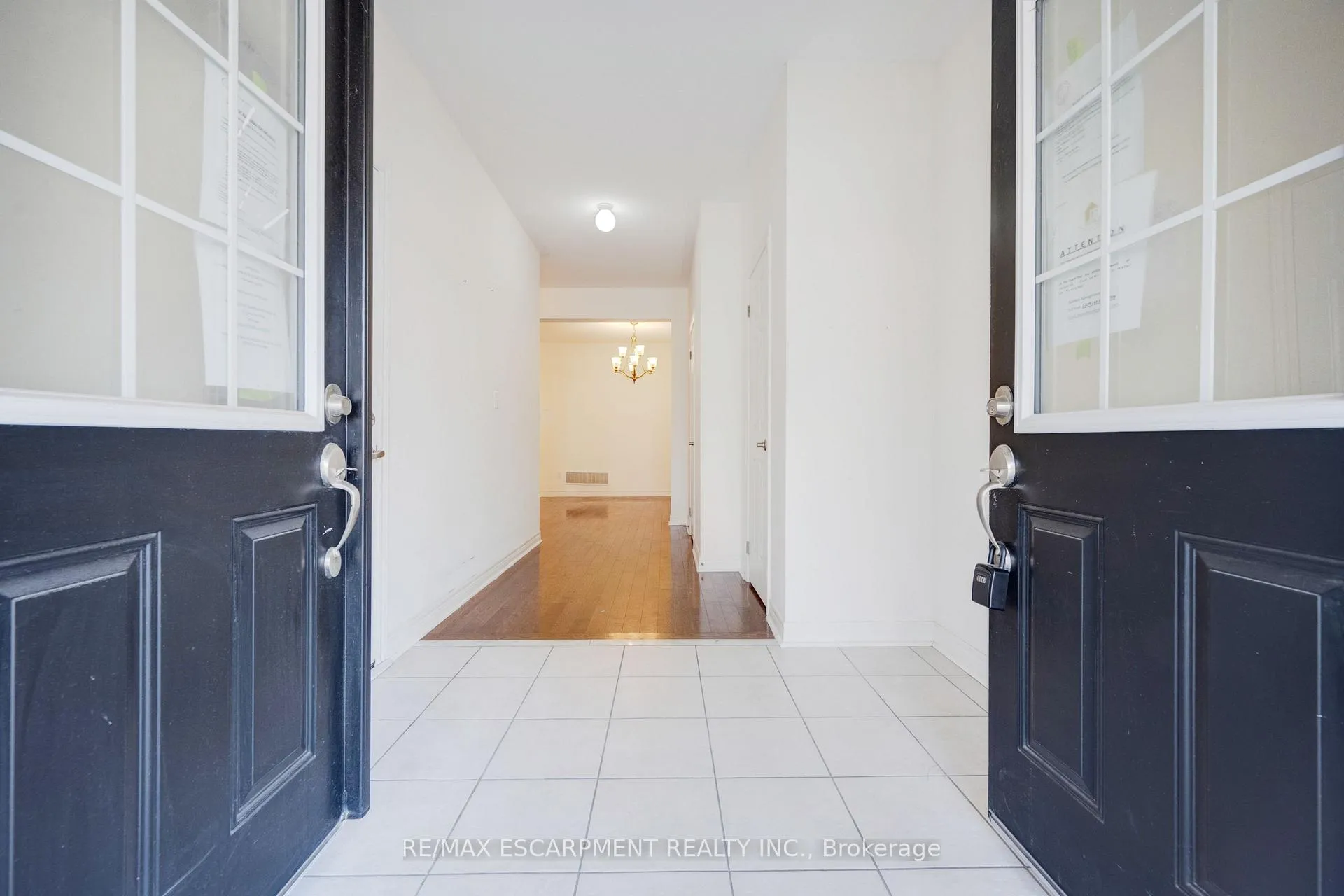 Photo 5 of 489 Downes Jackson Heights, Milton, Harrison — HOMEH