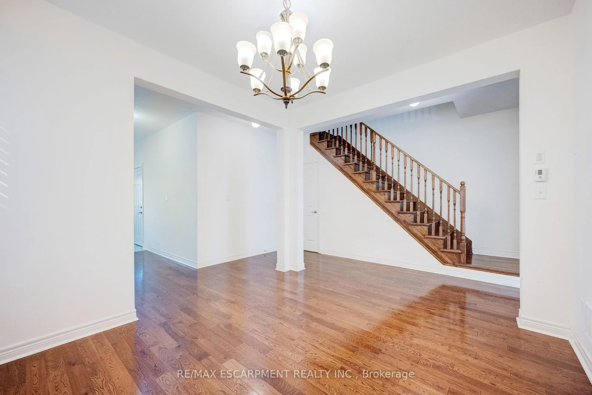 Photo 9 of 489 Downes Jackson Heights, Milton, Harrison — HOMEH