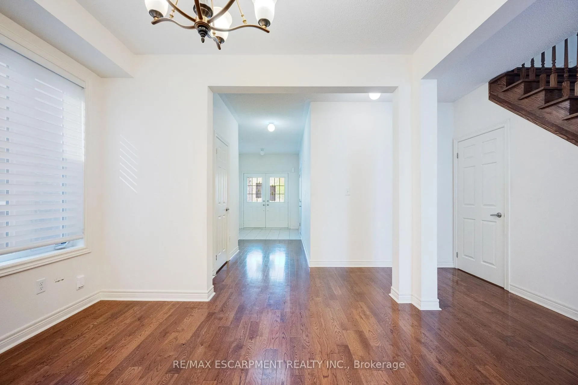Photo 10 of 489 Downes Jackson Heights, Milton, Harrison — HOMEH