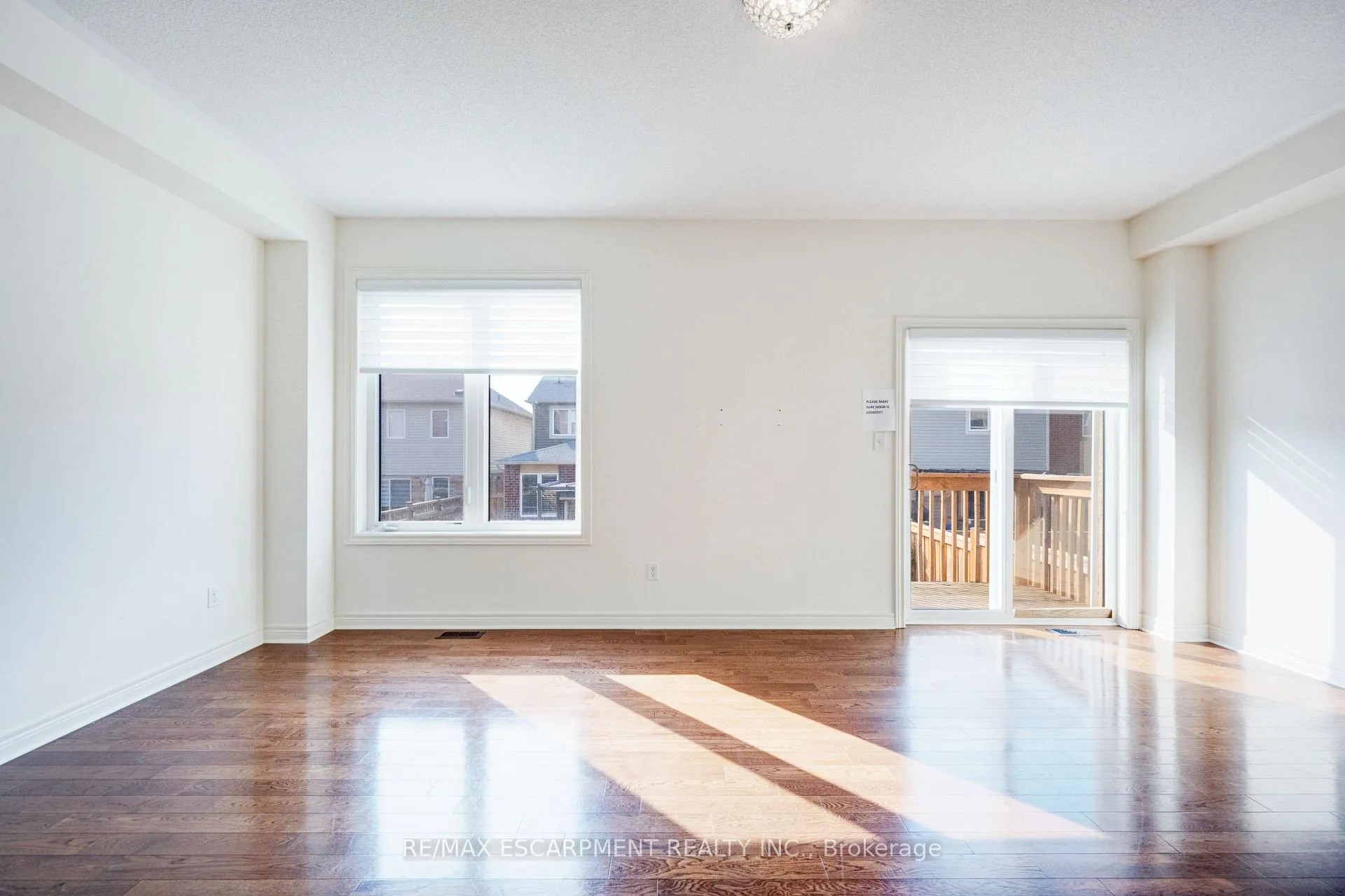 Photo 21 of 489 Downes Jackson Heights, Milton, Harrison — HOMEH