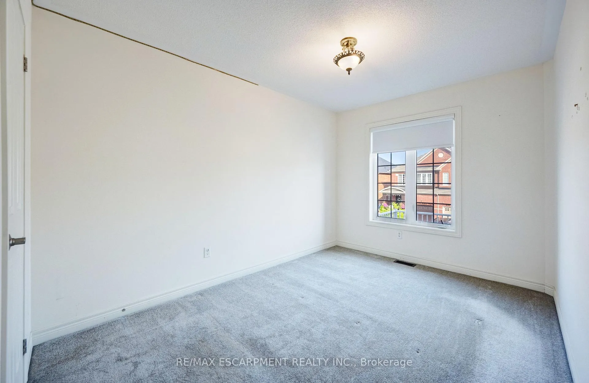 Photo 34 of 489 Downes Jackson Heights, Milton, Harrison — HOMEH