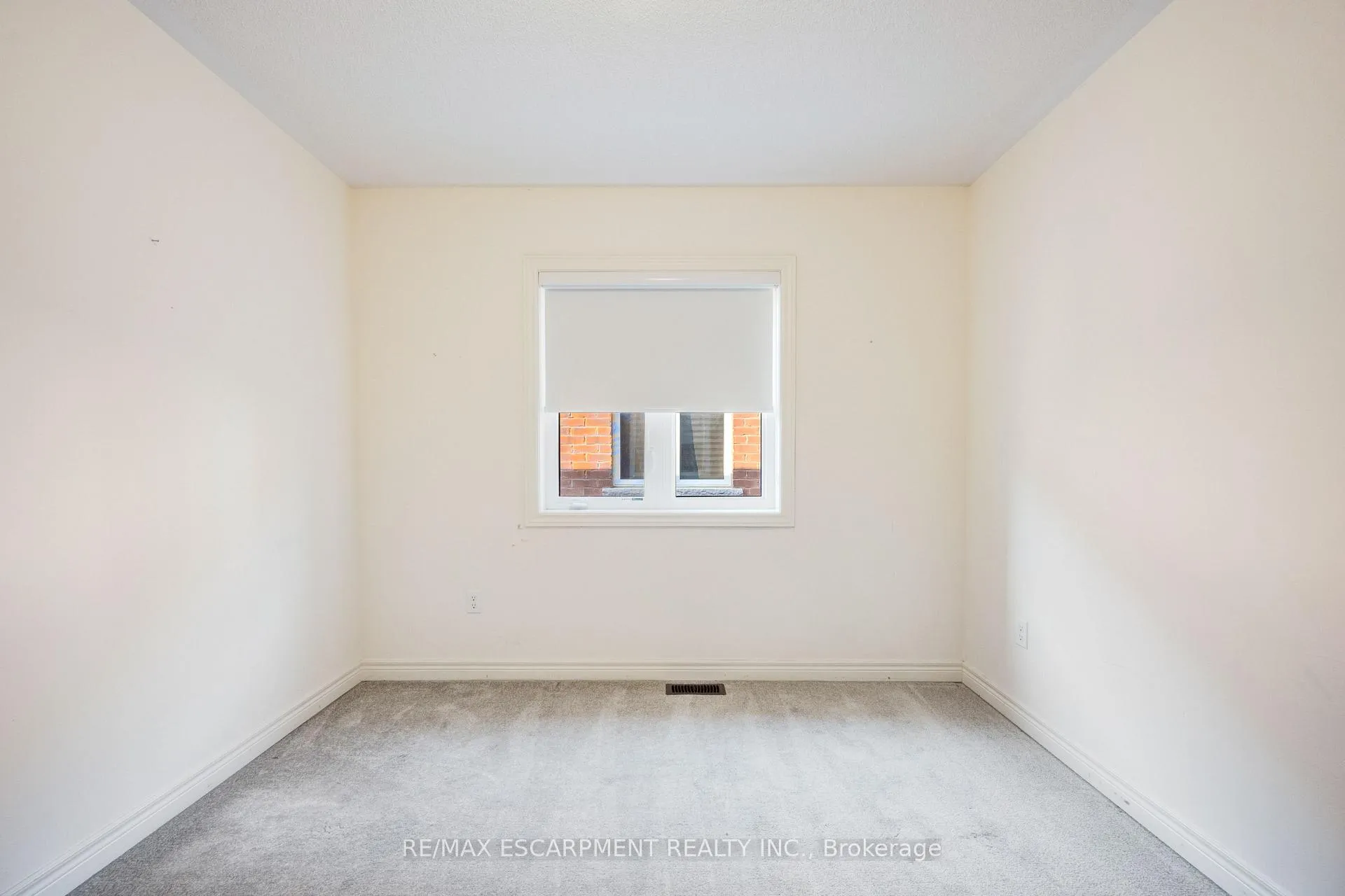 Photo 40 of 489 Downes Jackson Heights, Milton, Harrison — HOMEH