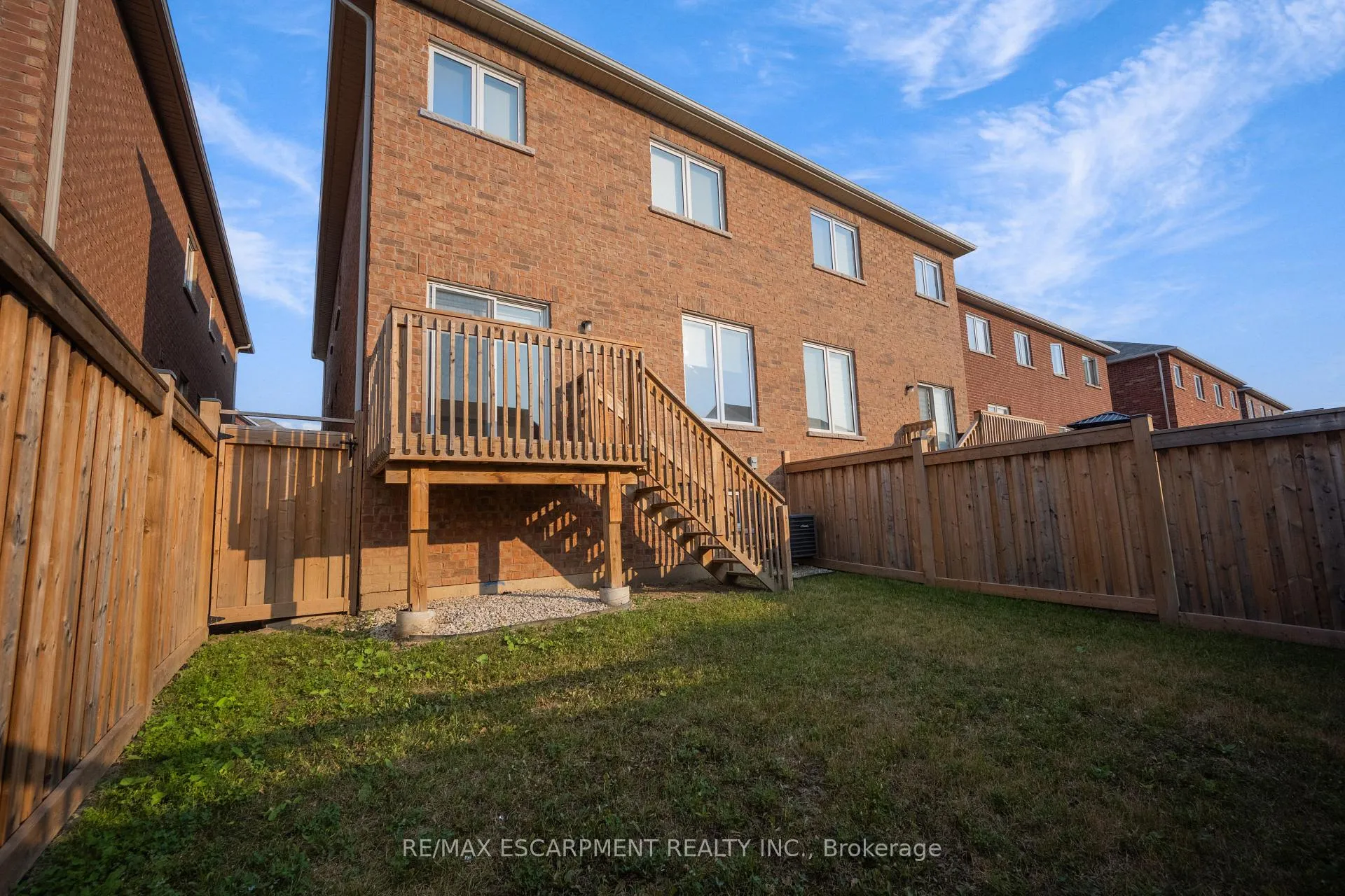 Photo 46 of 489 Downes Jackson Heights, Milton, Harrison — HOMEH