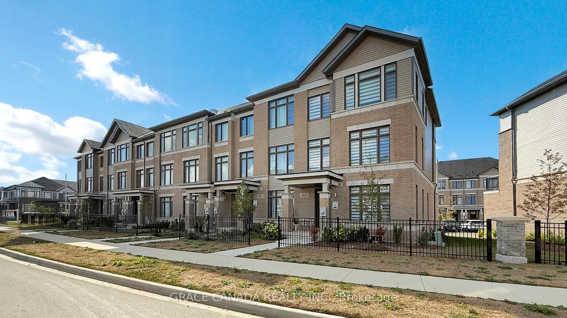 Photo 2 of 469 Provident Way, Hamilton, Mount Hope — HOMEH