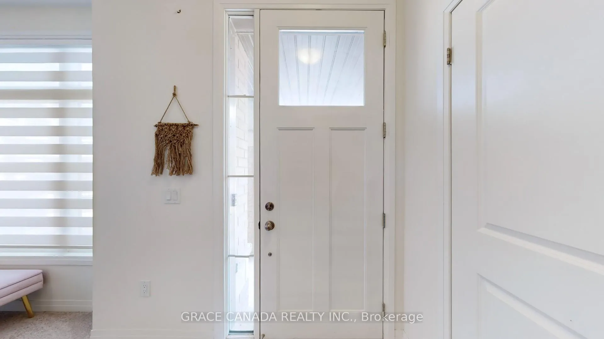 Photo 4 of 469 Provident Way, Hamilton, Mount Hope — HOMEH