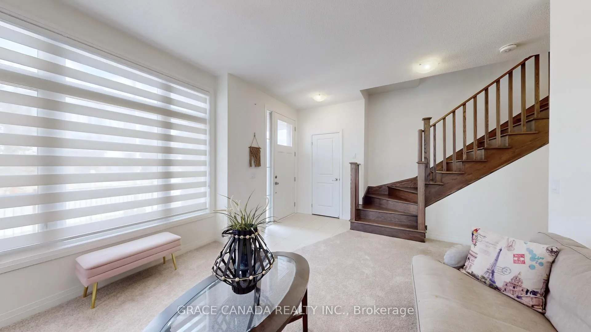 Photo 10 of 469 Provident Way, Hamilton, Mount Hope — HOMEH