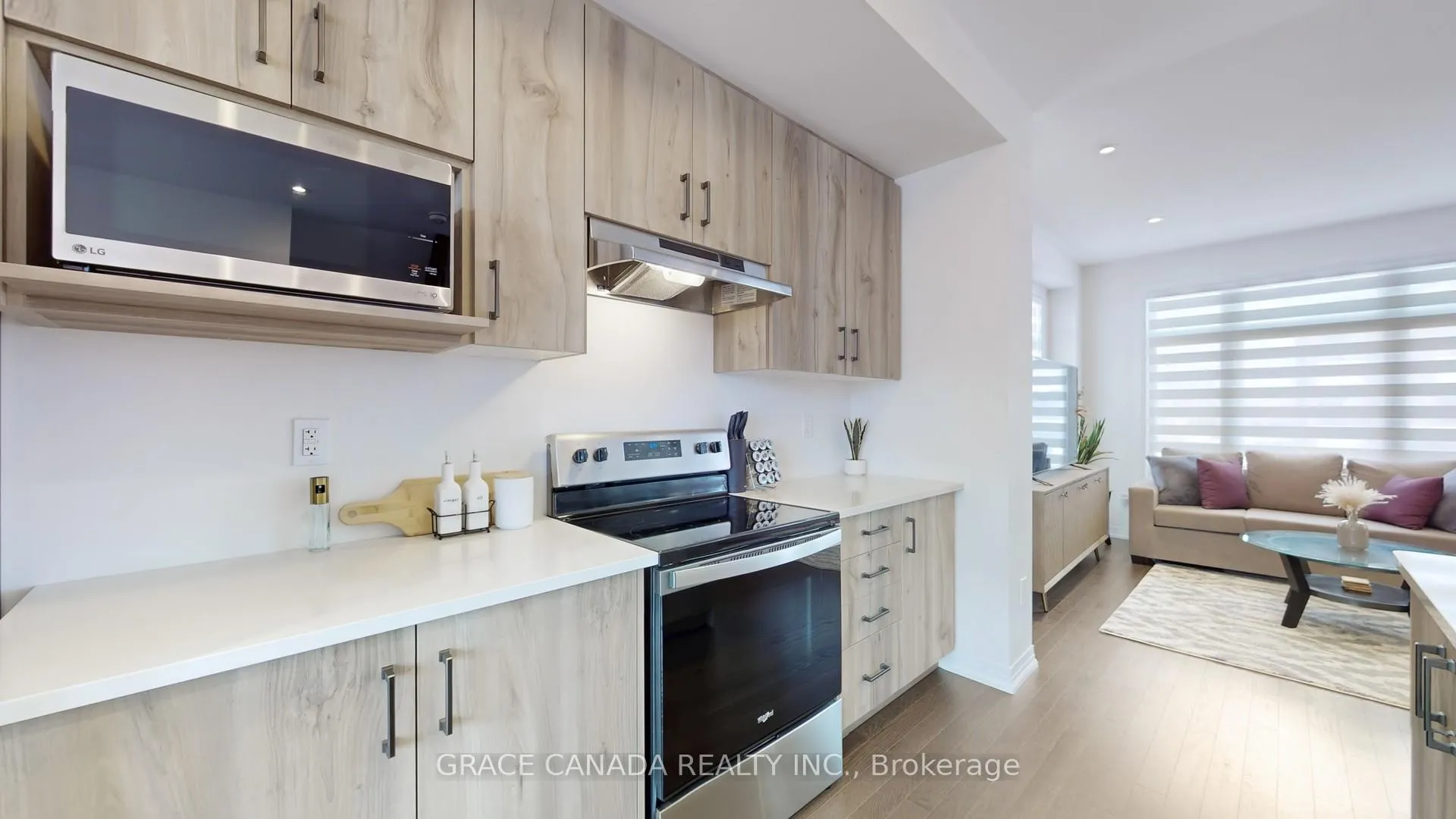 Photo 20 of 469 Provident Way, Hamilton, Mount Hope — HOMEH