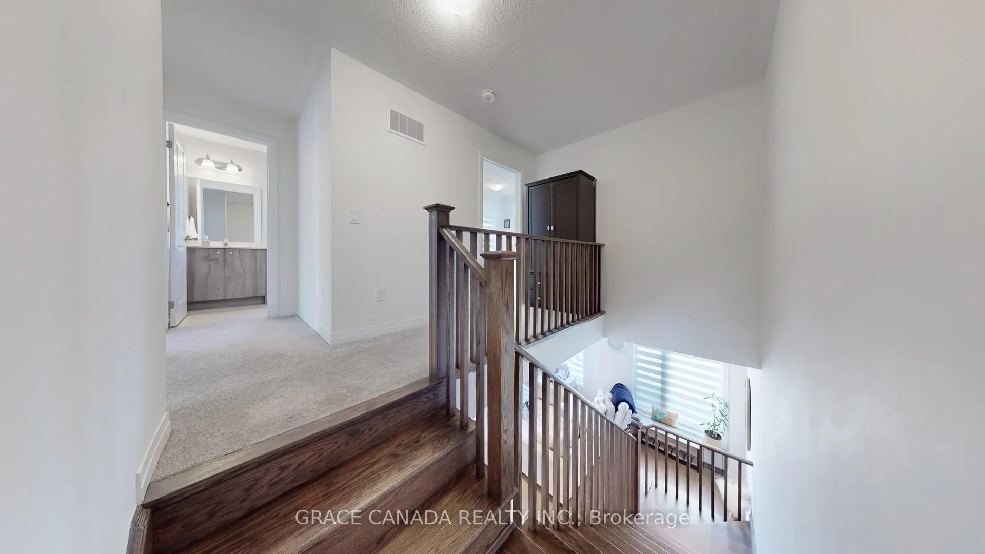 Photo 30 of 469 Provident Way, Hamilton, Mount Hope — HOMEH