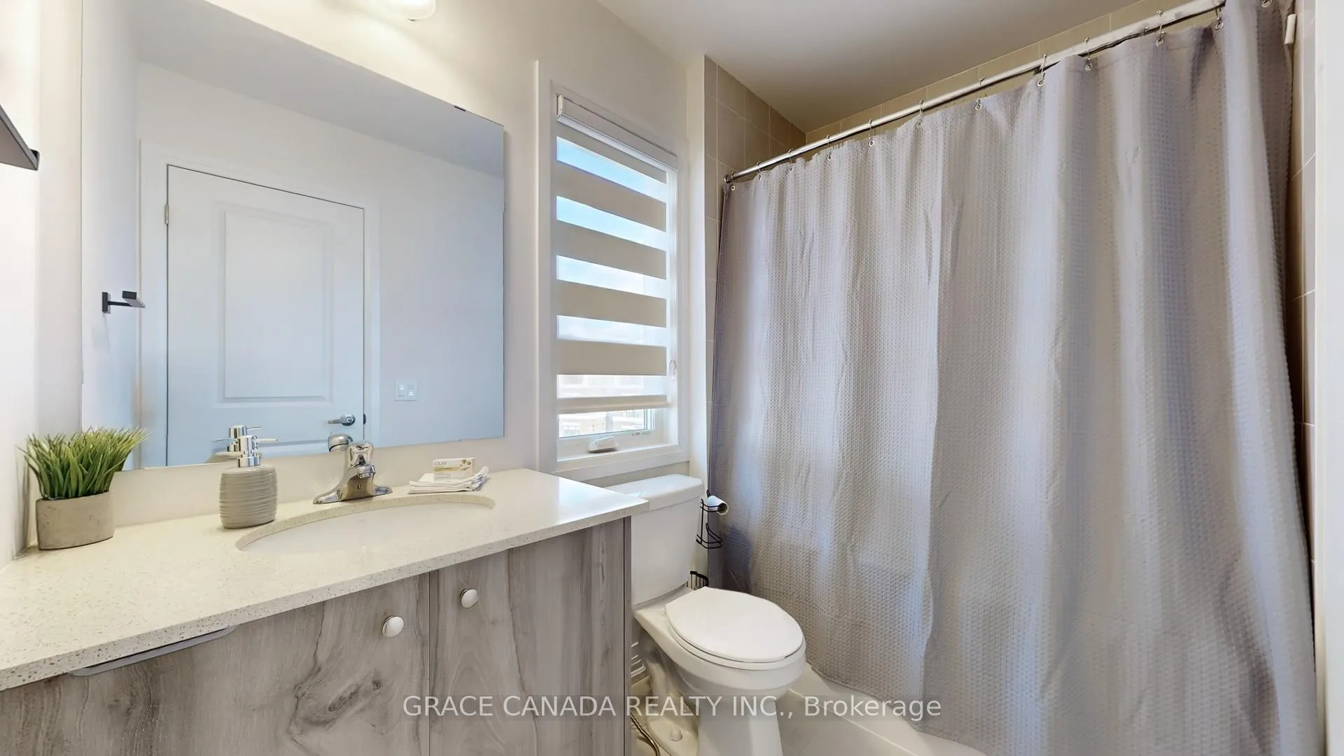 Photo 42 of 469 Provident Way, Hamilton, Mount Hope — HOMEH
