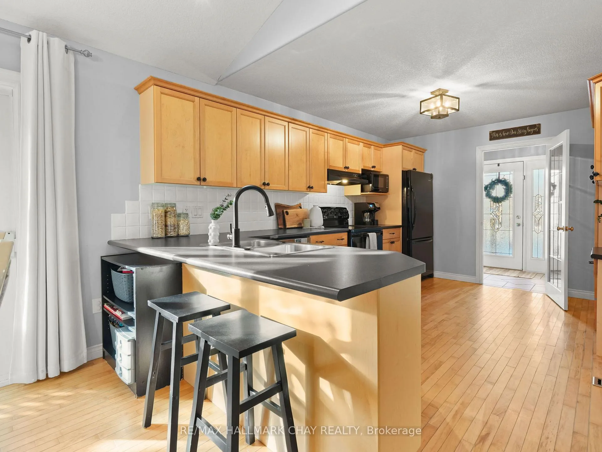 Photo 9 of 5 Shephard Avenue, New Tecumseth, Alliston — HOMEH