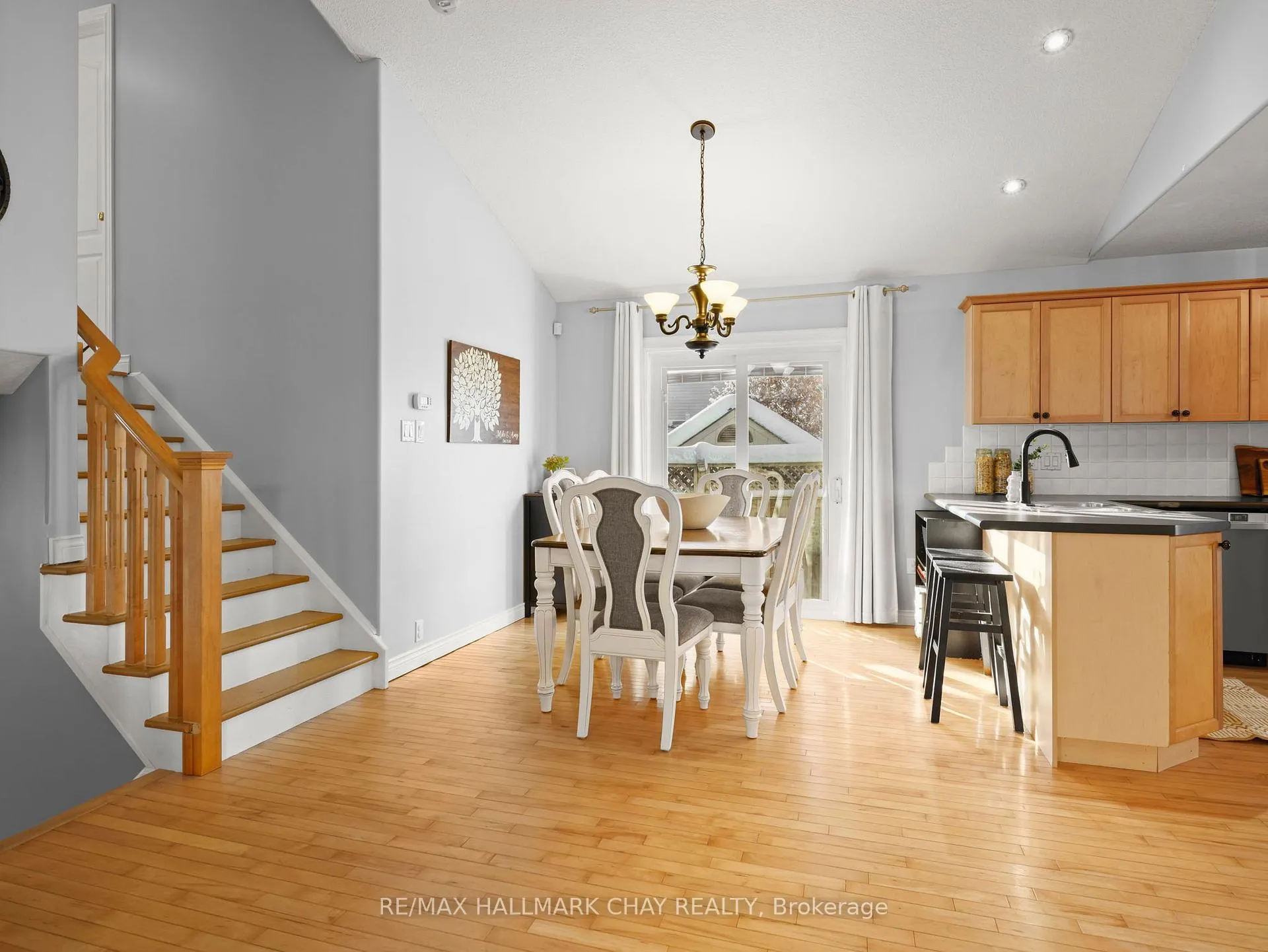 Photo 12 of 5 Shephard Avenue, New Tecumseth, Alliston — HOMEH