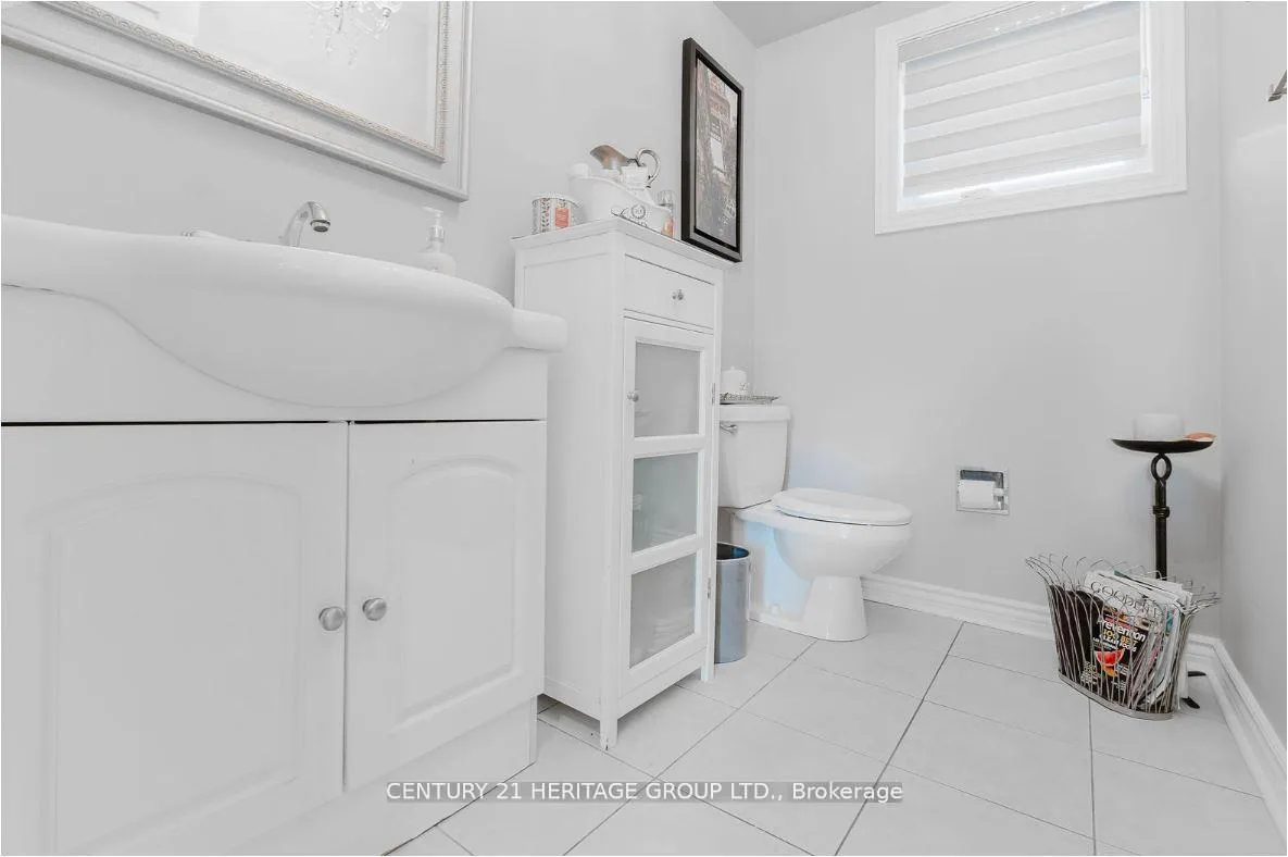 Photo 20 of 147 Pentland Crescent, Vaughan, Maple — HOMEH
