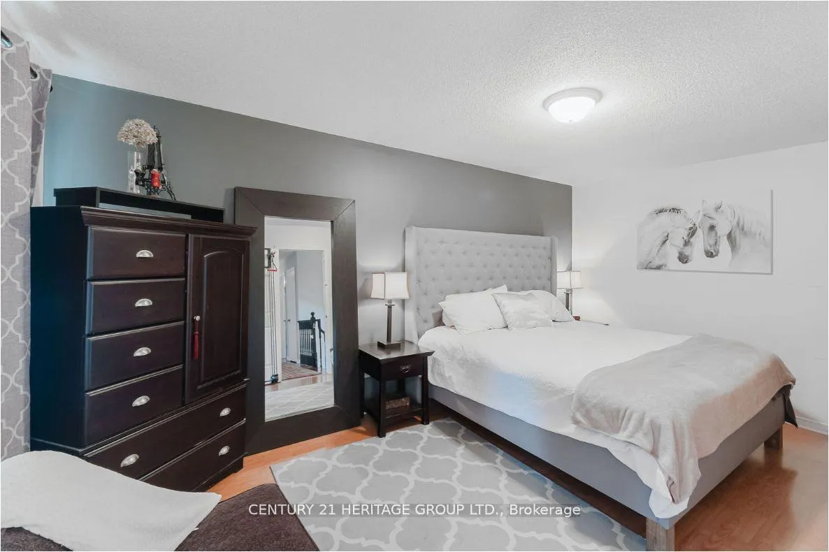 Photo 26 of 147 Pentland Crescent, Vaughan, Maple — HOMEH