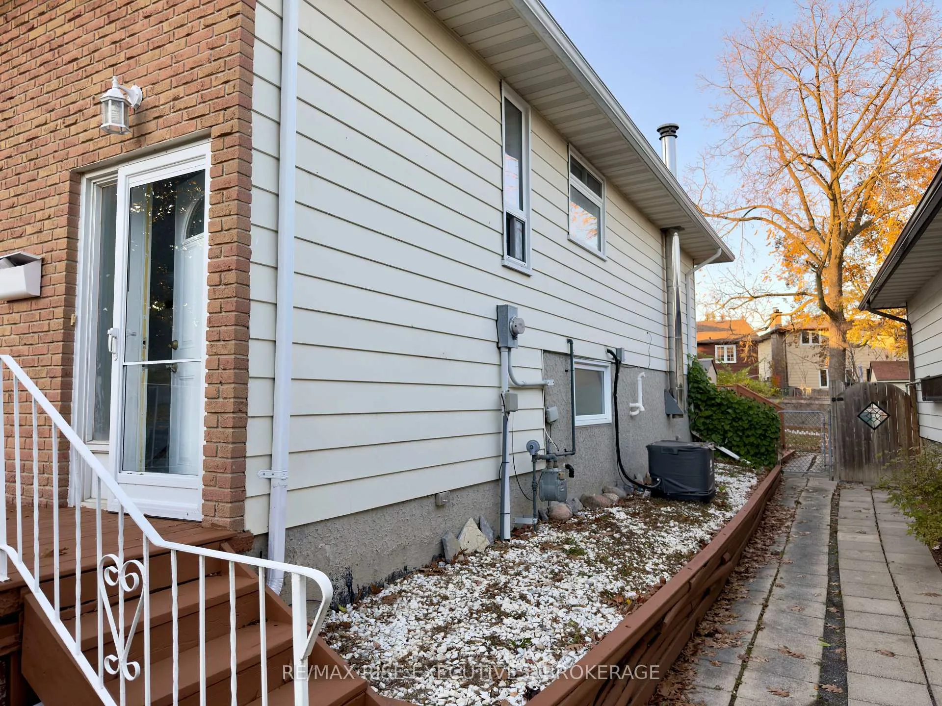 Photo 2 of 740 Grouse Crescent, Kingston, North of Taylor-Kidd Blvd — HOMEH