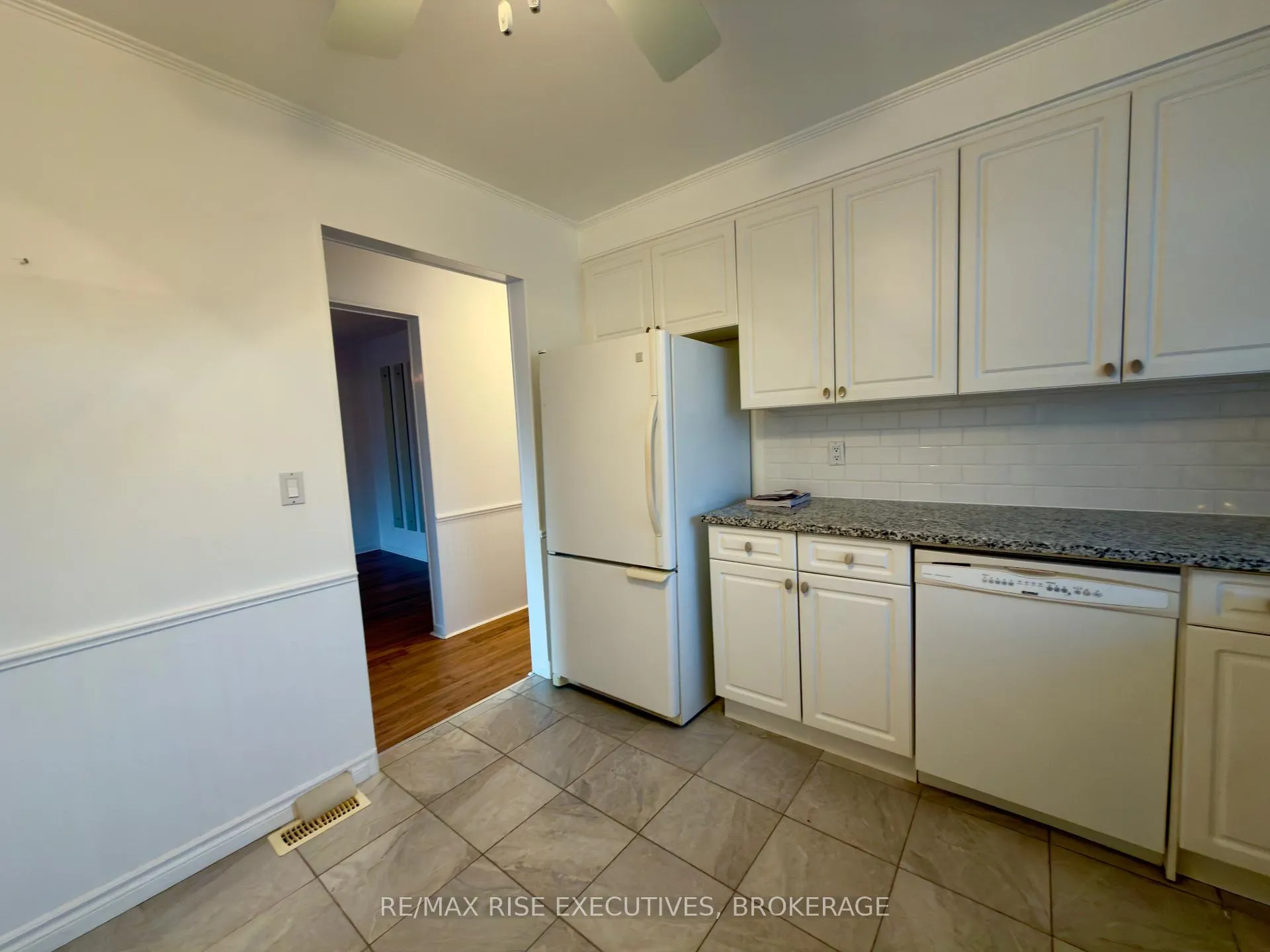 Photo 11 of 740 Grouse Crescent, Kingston, North of Taylor-Kidd Blvd — HOMEH
