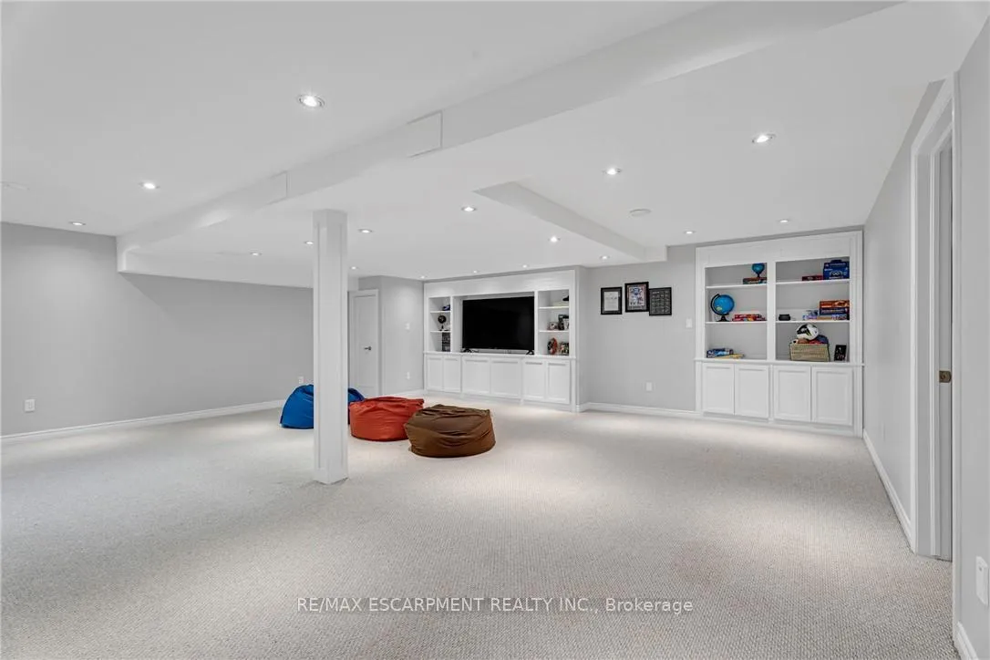 Photo 44 of 120 Davidson Boulevard, Hamilton, Dundas — HOMEH