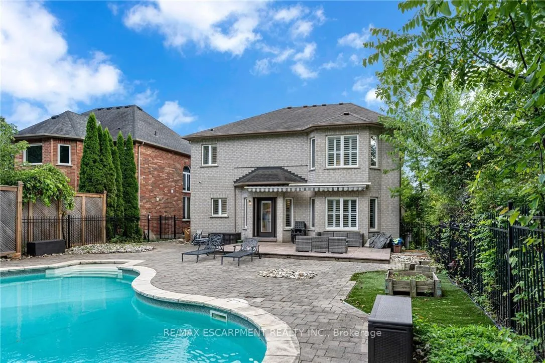 Photo 48 of 120 Davidson Boulevard, Hamilton, Dundas — HOMEH