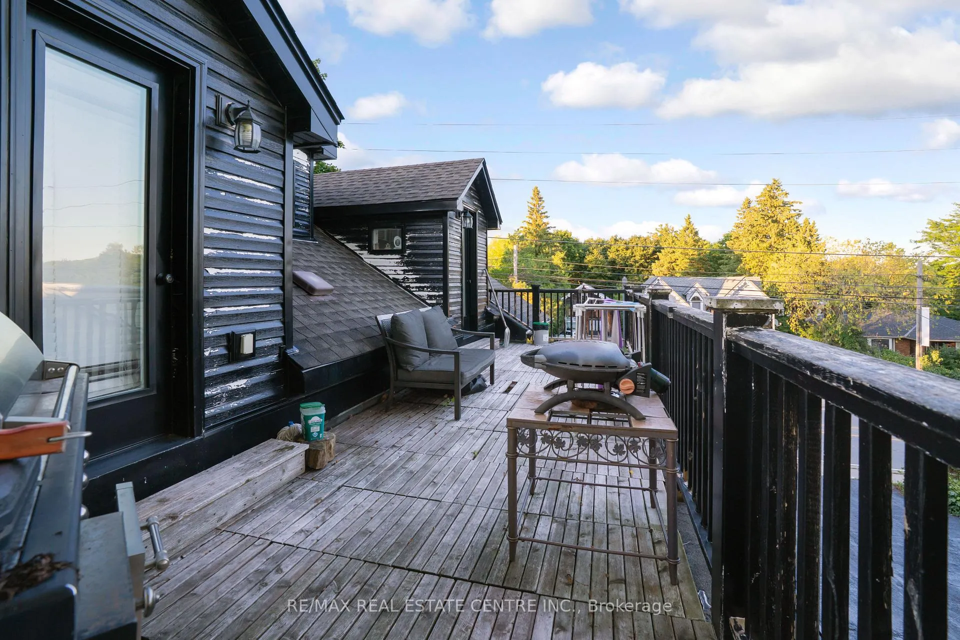 Photo 30 of 90 Main Street, Milton, Campbellville — HOMEH