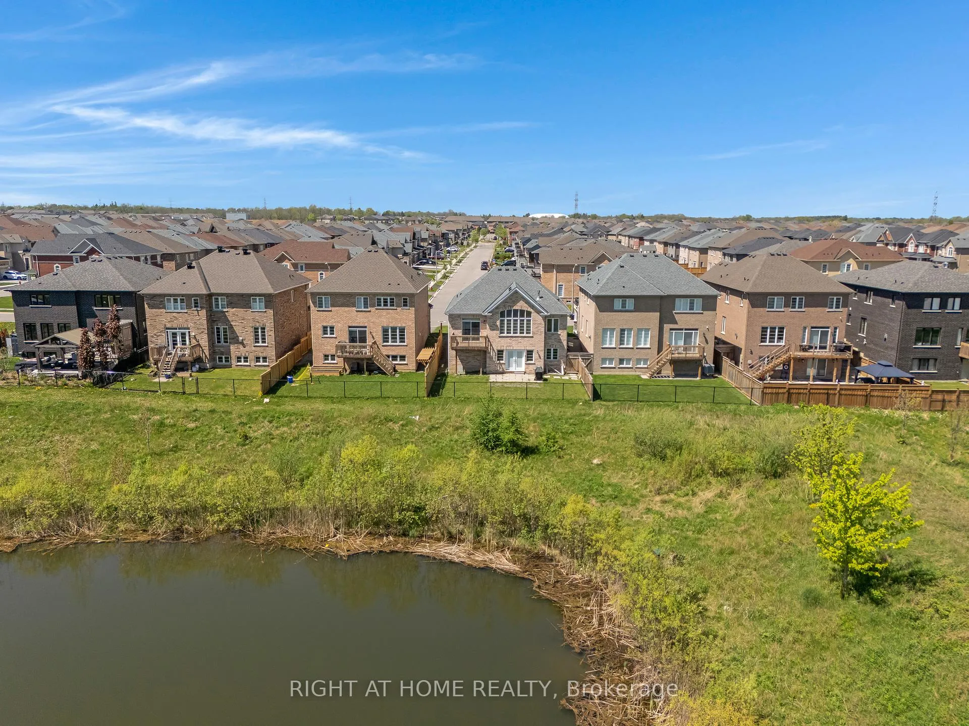 Photo 50 of 19 Robarts Drive, Hamilton, Ancaster — HOMEH