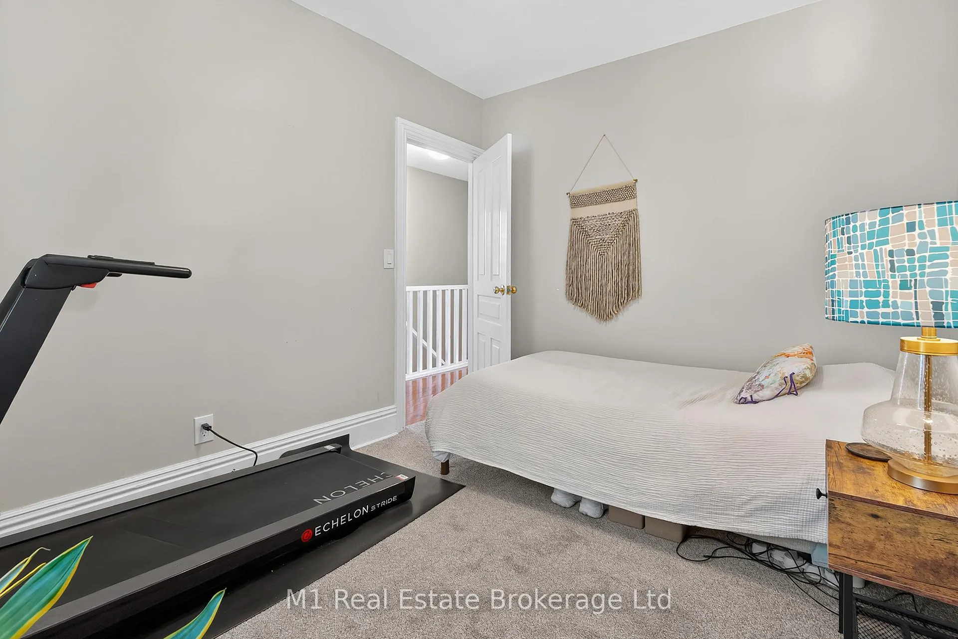 Photo 35 of 60 Howitt Street, Guelph, St. Patrick's Ward — HOMEH